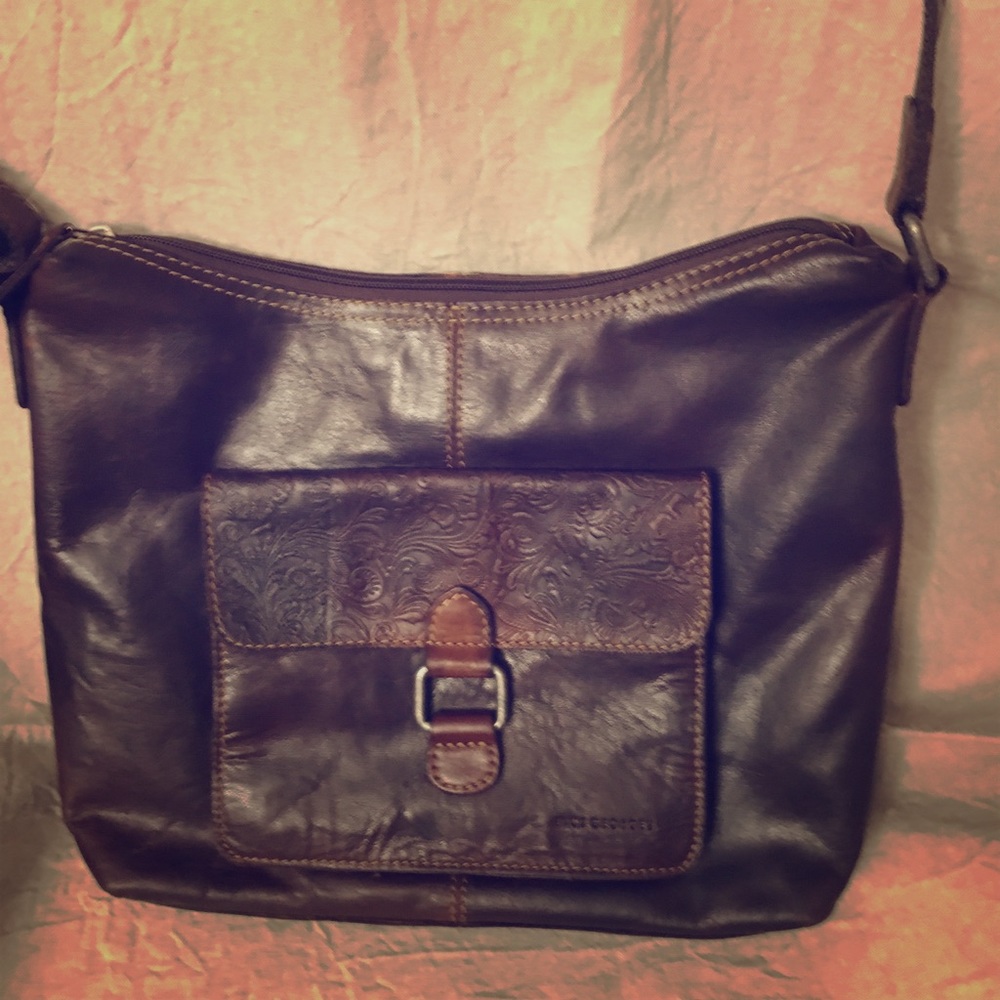 Crossbody purse